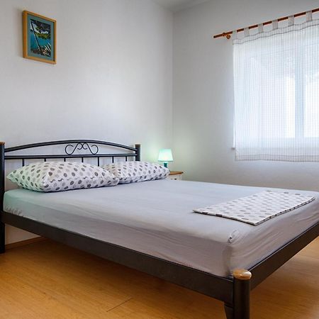 Apartments Zambarlin 코미자 외부 사진