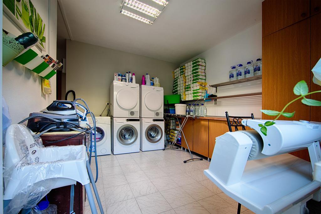 Apartments Zambarlin 코미자 객실 사진