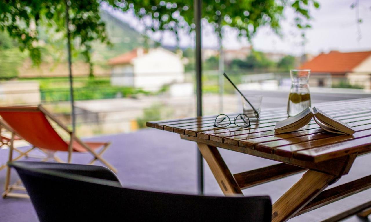 Apartments Zambarlin 코미자 외부 사진