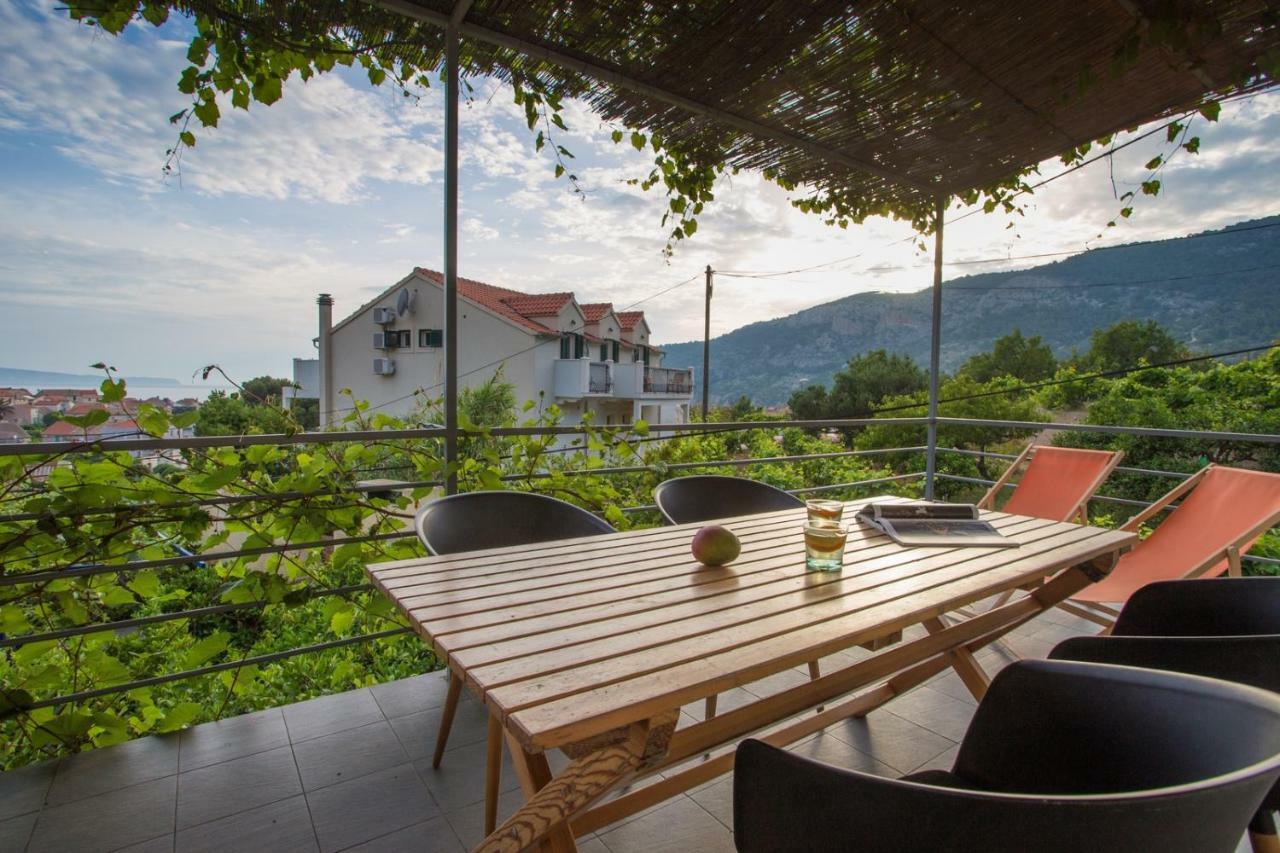 Apartments Zambarlin 코미자 외부 사진